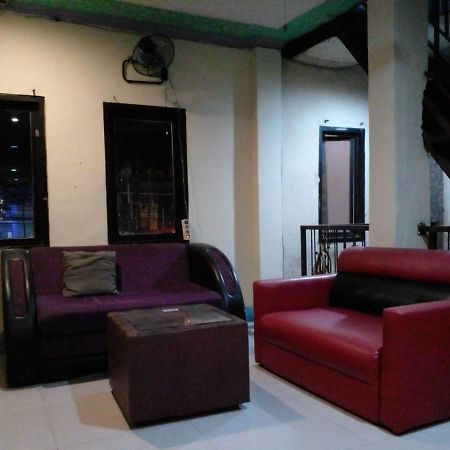 Hotel Alifah 1 Syariah Rawabokor Dua 外观 照片