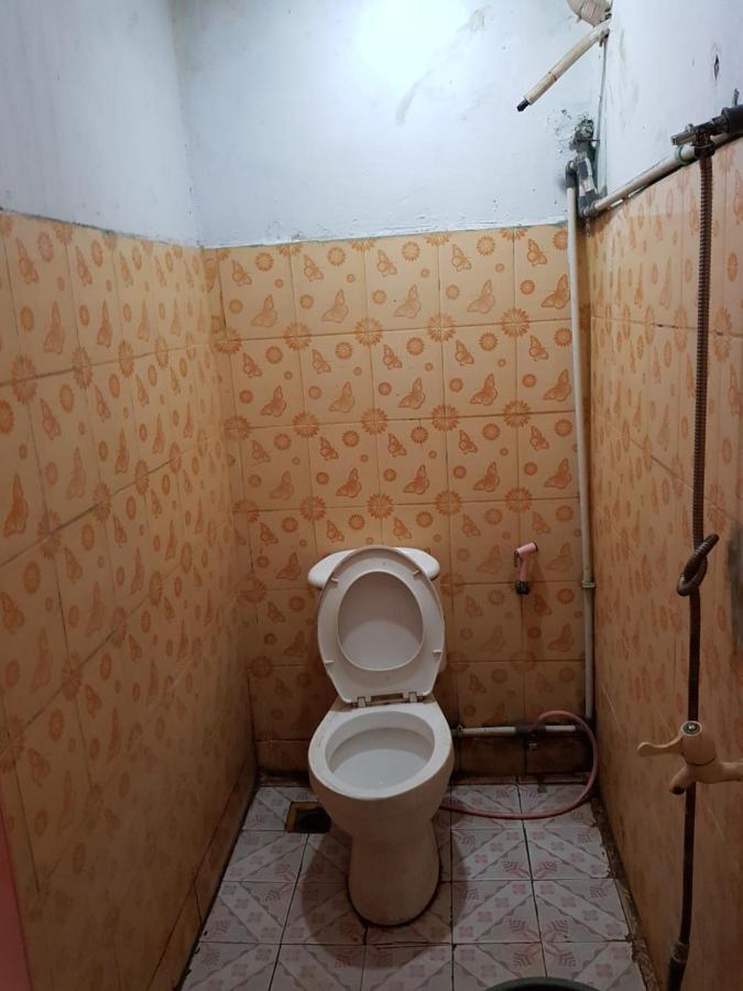 Hotel Alifah 1 Syariah Rawabokor Dua 外观 照片
