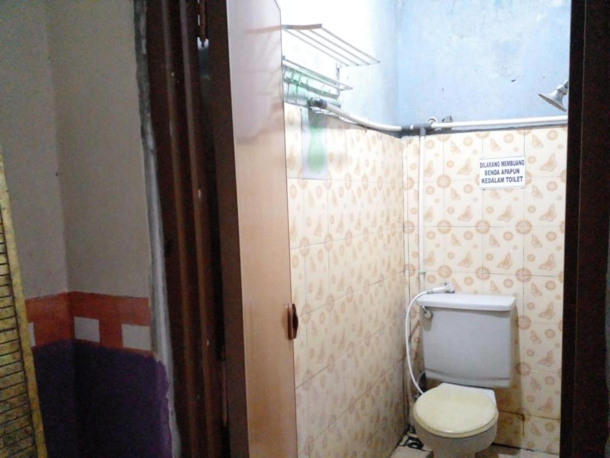 Hotel Alifah 1 Syariah Rawabokor Dua 外观 照片