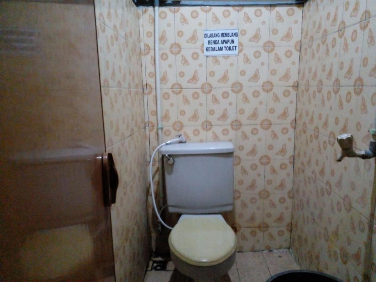 Hotel Alifah 1 Syariah Rawabokor Dua 外观 照片